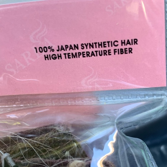 One piece hair extension. Blonde with streaks - Picture 3 of 4